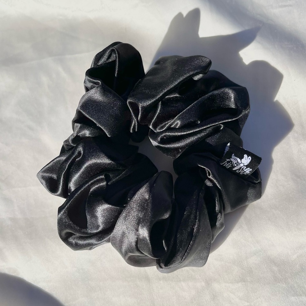 Très Silk - Large Silk Scrunchie - 100% Mulberry